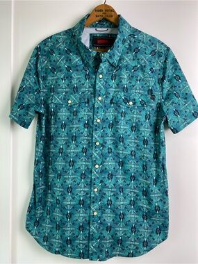 Men's Teal Short-Sleeve Button-Down Shirt with Geometric Print